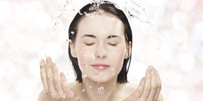 Salicylic Acid Face Wash for Acne Problems